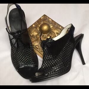 BALENCIAGA PARIS BLACK LEATHER WOVEN LACES SUZE 41 1/2